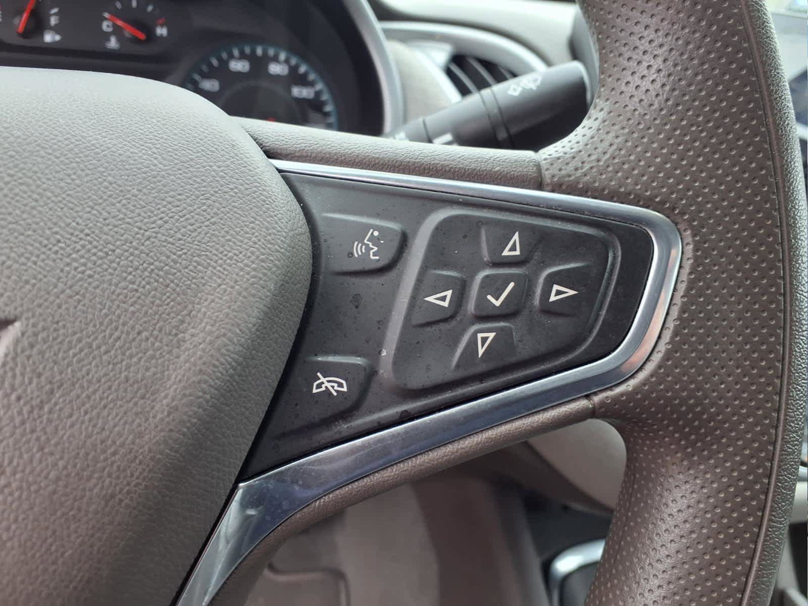 Used 2022 Chevrolet Malibu LT FWD image 23