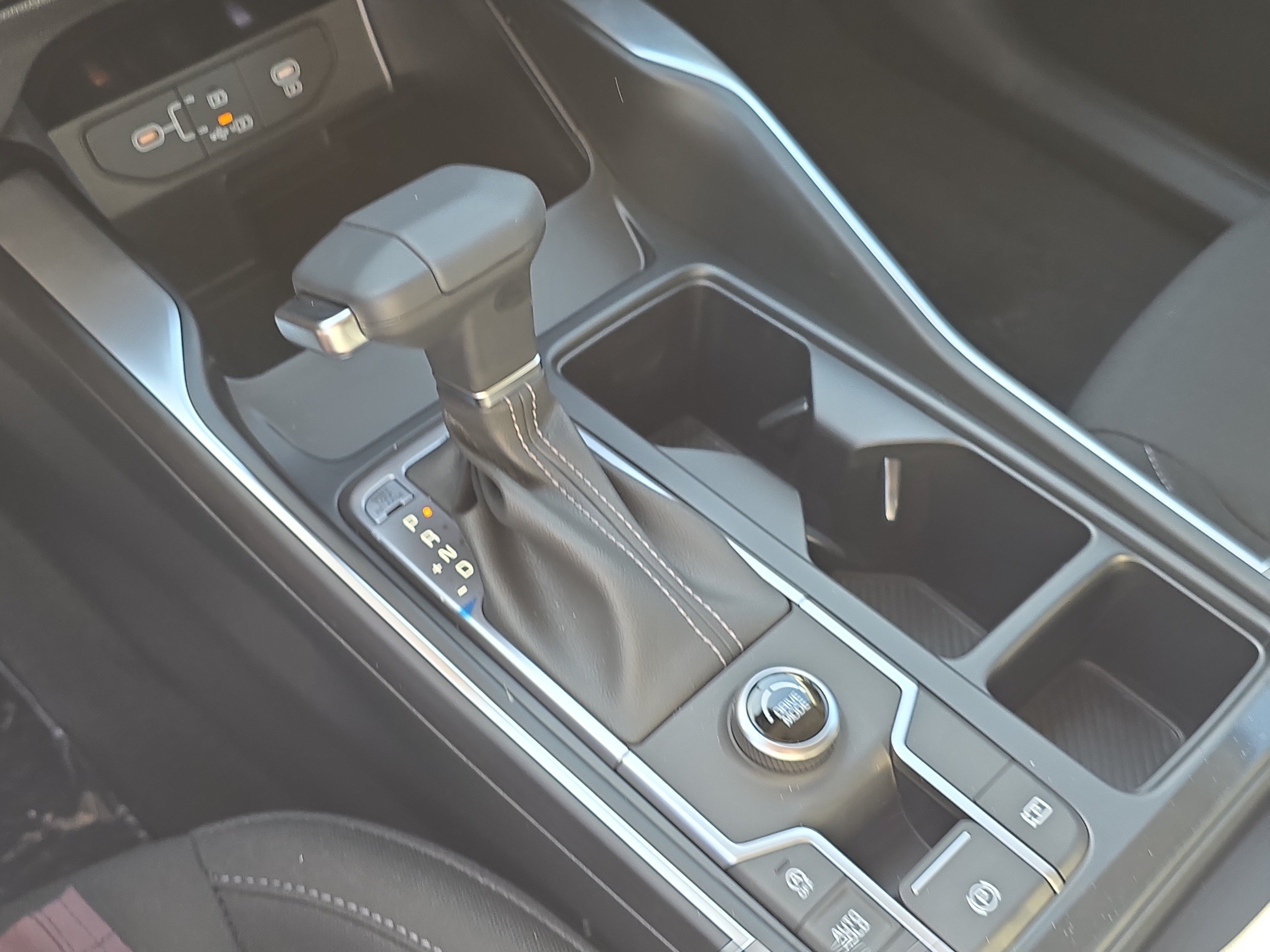New 2026 Kia Sorento LX FWD image 25