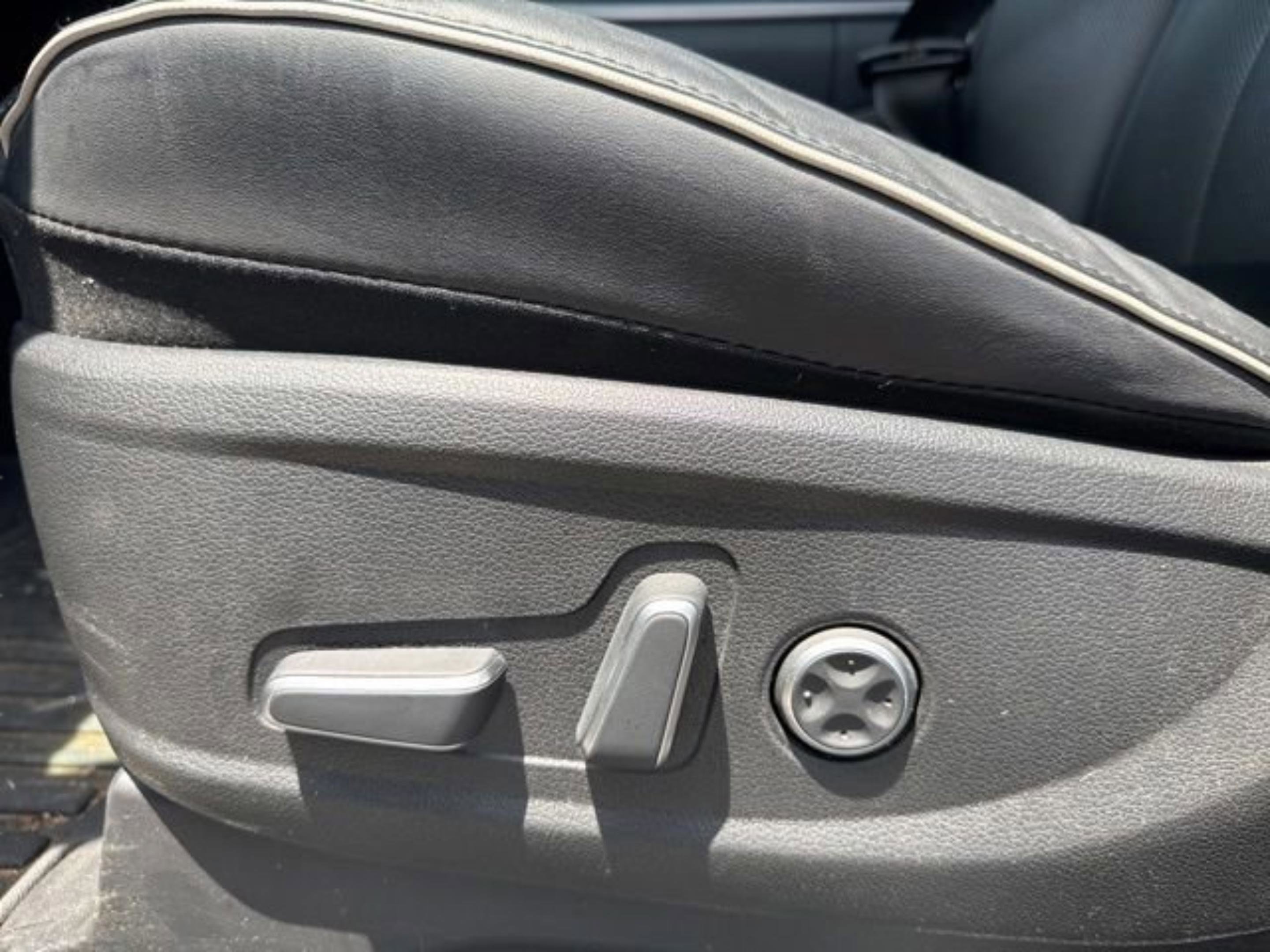 Used 2025 Hyundai Palisade SEL FWD image 12