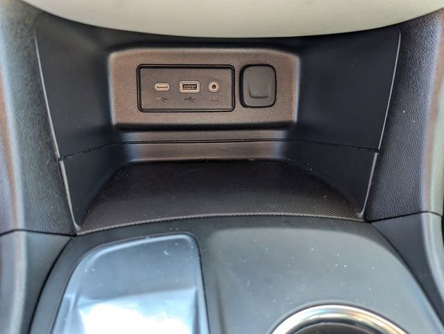 Used 2024 Chevrolet Equinox LS w/ LS Convenience Package image 27