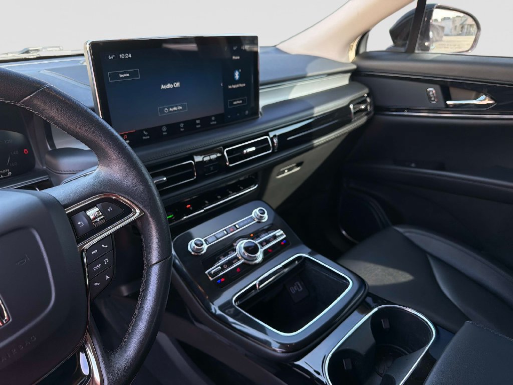 Used 2023 Lincoln Nautilus AWD w/ Premium Package image 28