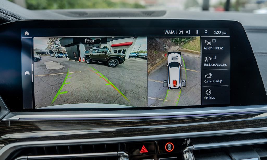 Used 2019 BMW X7 xDrive40i w/ Cold Weather Package AWD/4WD image 12