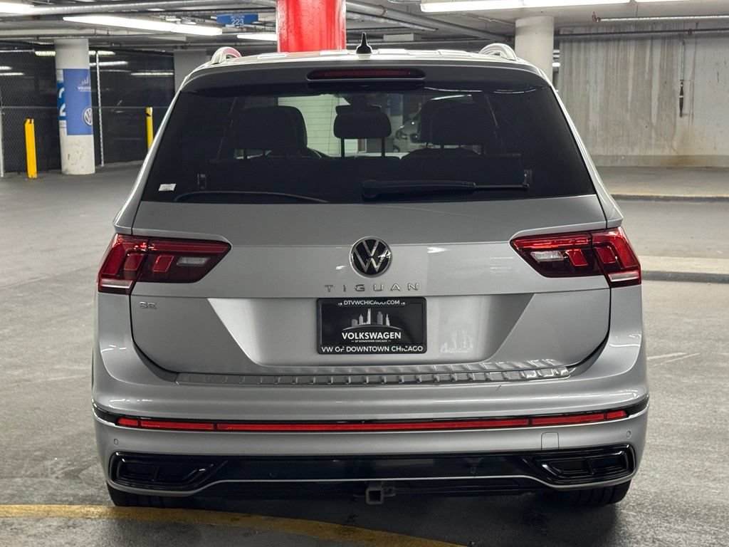 Used 2023 Volkswagen Tiguan SE R-Line FWD image 33