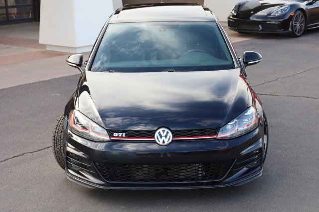 Used 2018 Volkswagen GTI SE w/ SE Leather Package FWD image 8