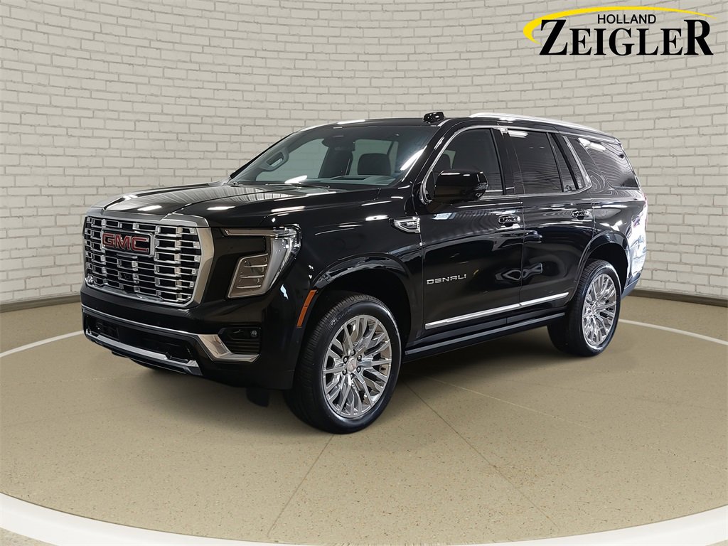 New 2025 GMC Yukon Denali w/ Sun & Power Step Package