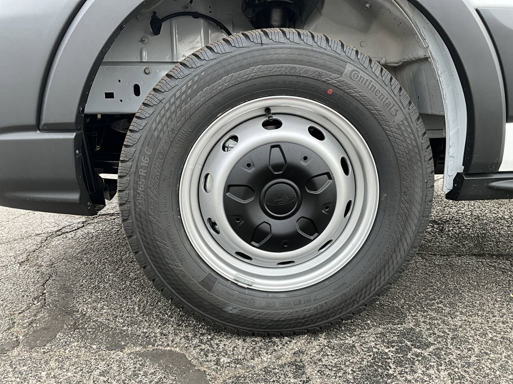 New 2026 Ford Transit 250 148 Medium Roof w/ Load Area Protection Package image 41