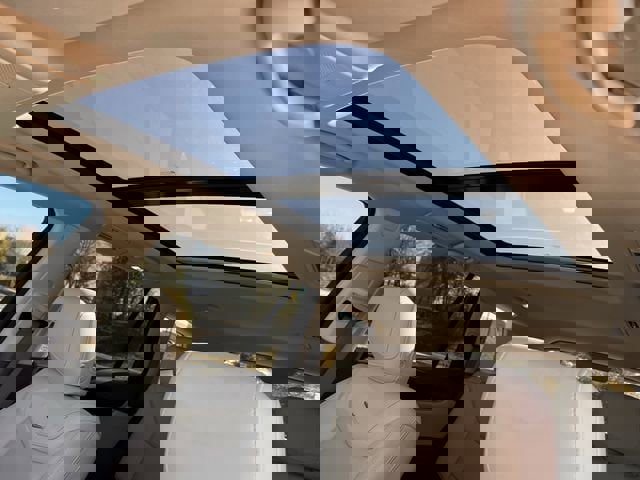 Certified 2022 Cadillac XT6 Premium Luxury image 24