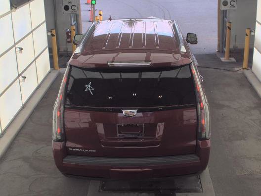 Used 2020 Cadillac Escalade Luxury w/ Escalade Sport Edition AWD/4WD image 5