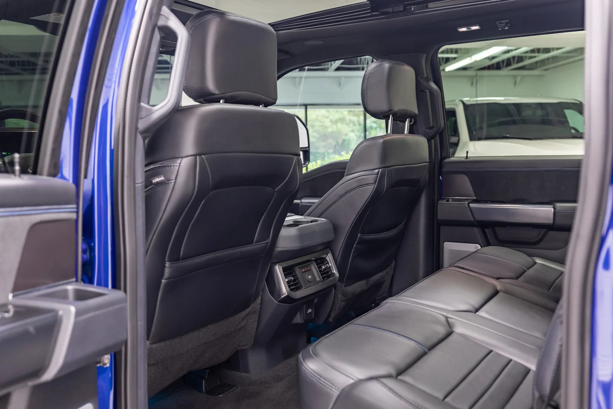 Used 2026 Ford F250 Platinum AWD/4WD image 40