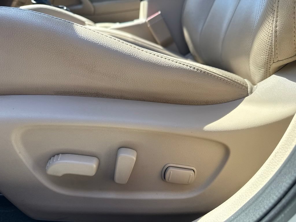 Used 2019 Nissan Rogue SL AWD/4WD image 22