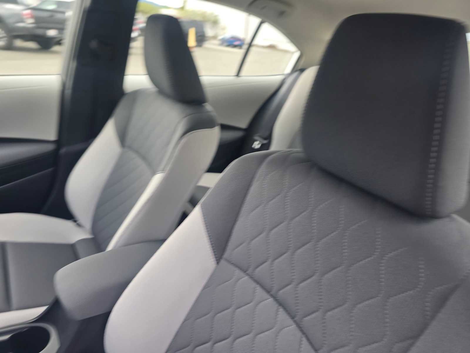 Used 2026 Toyota Corolla LE w/ LE Premium Package image 23