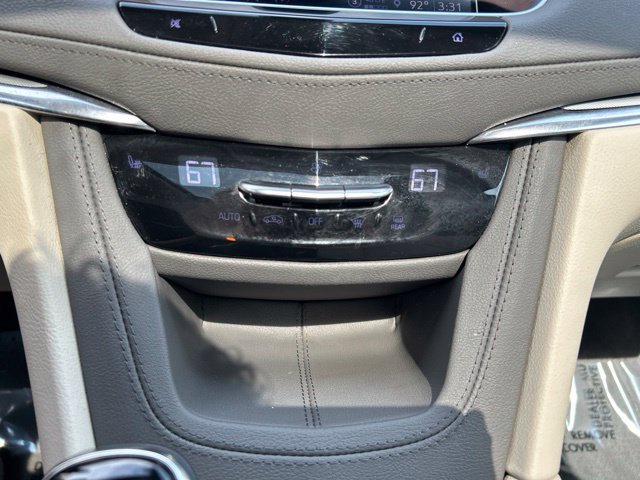 Used 2022 Cadillac XT5 Premium Luxury AWD/4WD image 16