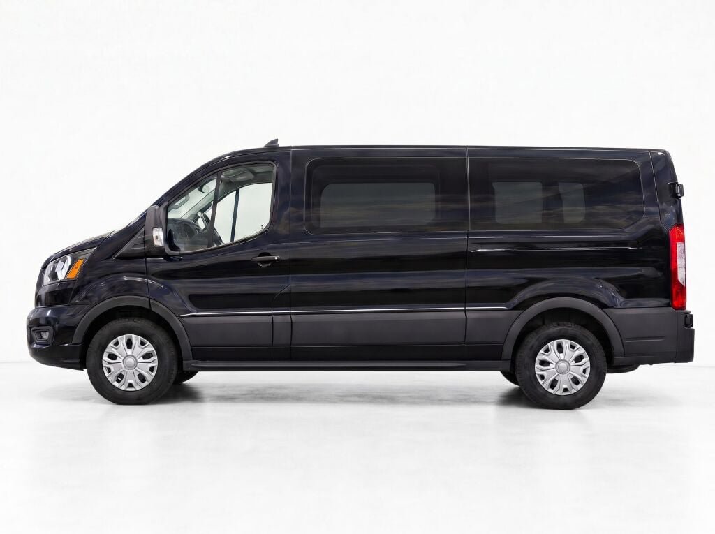 Used 2025 Ford Transit 350 XLT RWD image 37