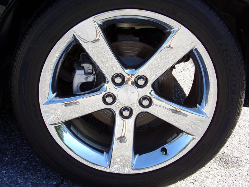 Used 2007 Pontiac Solstice Convertible w/ Premium Package RWD image 25