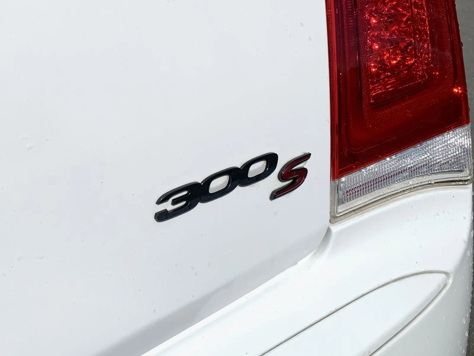 Used 2021 Chrysler 300 S w/ S Model Appearance Package image 11