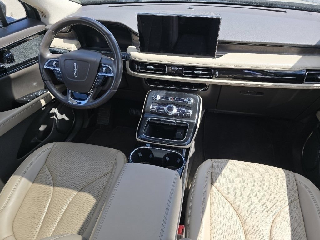 Used 2023 Lincoln Nautilus Reserve w/ Cargo Utility Package AWD/4WD image 24