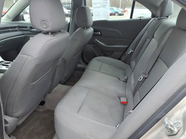 Used 2015 Chevrolet Malibu LS w/ Protection Package image 9