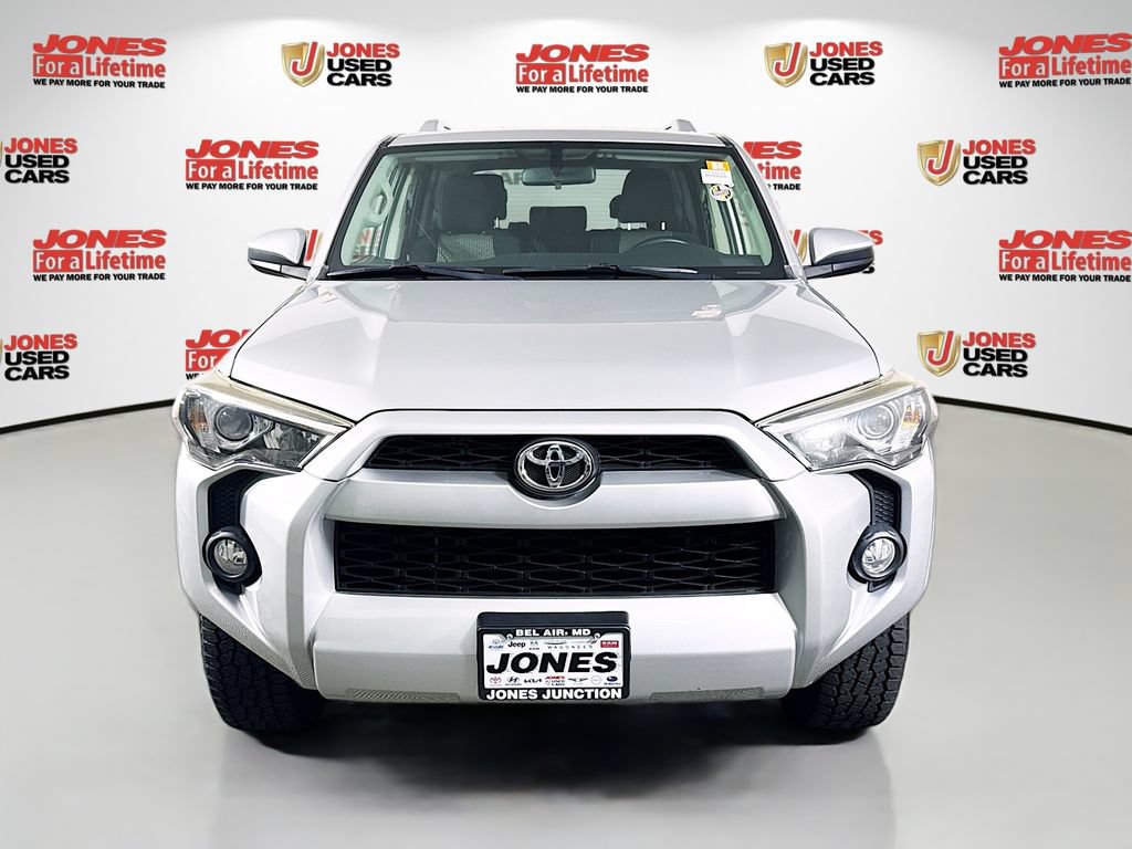 Used 2015 Toyota 4Runner SR5 AWD/4WD image 11