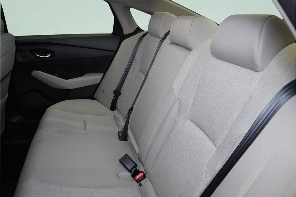 Certified 2025 Honda Accord SE image 14