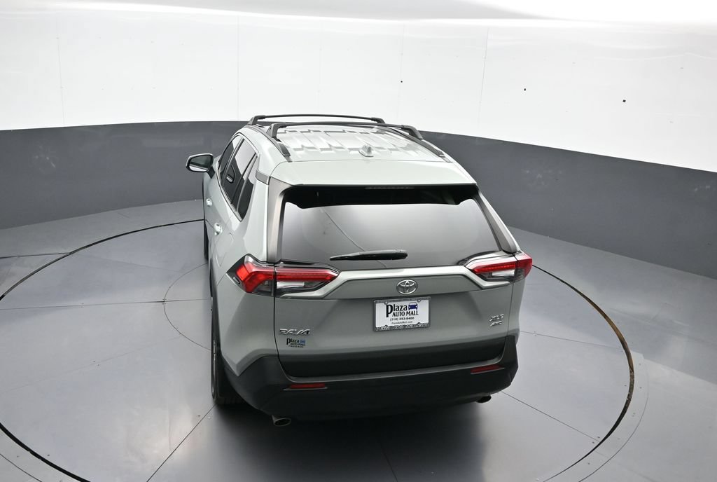 Certified 2020 Toyota RAV4 XLE Premium AWD/4WD image 40