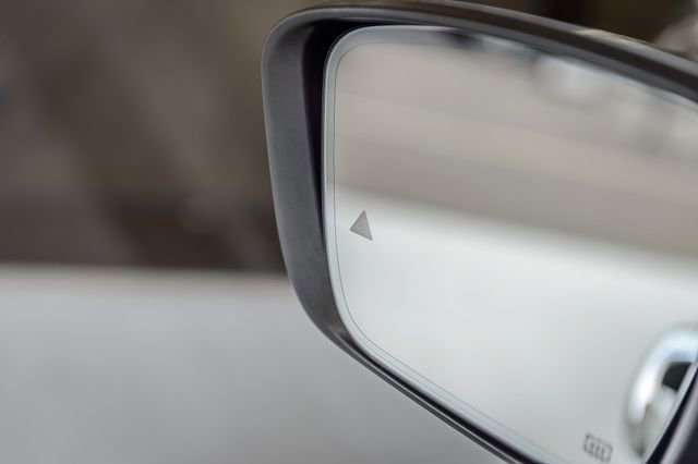 Used 2019 Maserati Levante GranLusso image 50