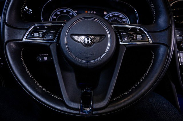 Used 2018 Bentley Bentayga image 71