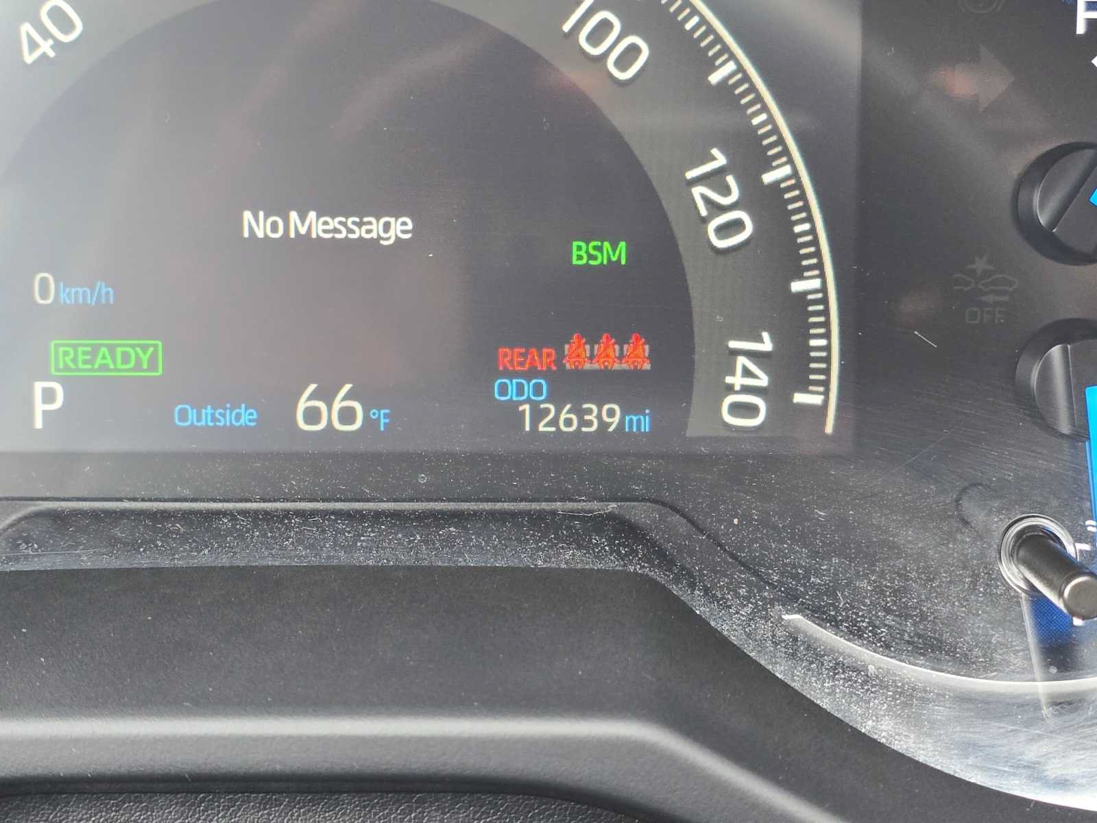 Used 2025 Toyota RAV4 XLE w/ Weather Package AWD/4WD image 28