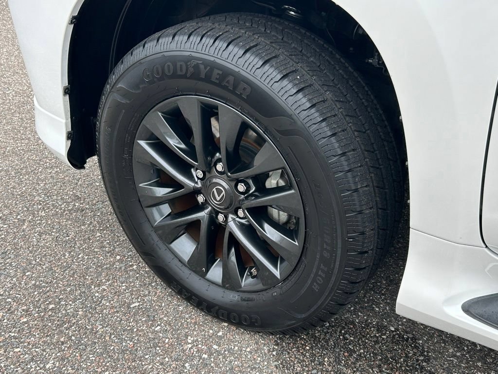 Used 2022 Lexus GX 460 Premium w/ Premium Package AWD/4WD image 36