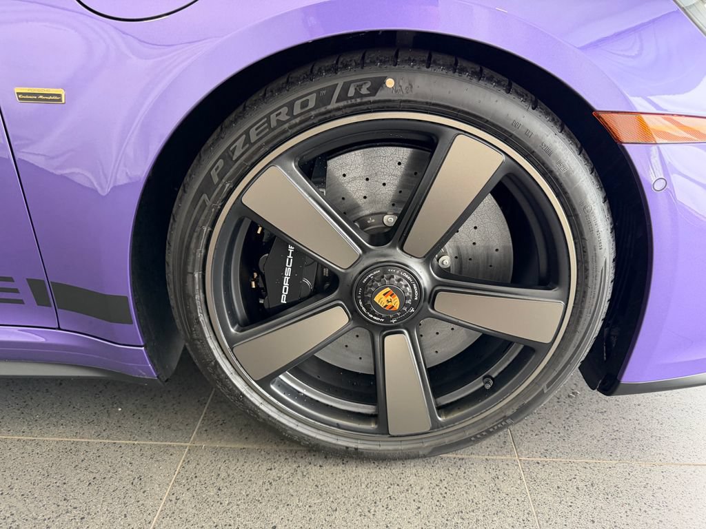 New 2026 Porsche 911 GTS RWD image 14
