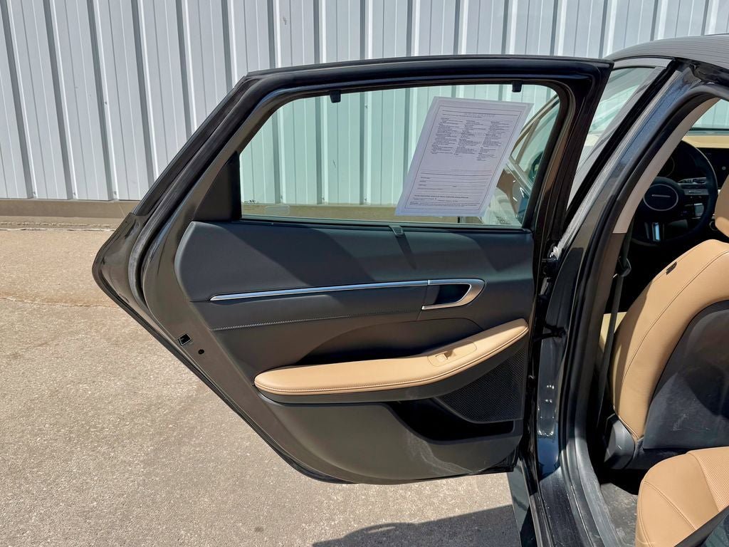 Used 2024 Hyundai Sonata Limited FWD image 15