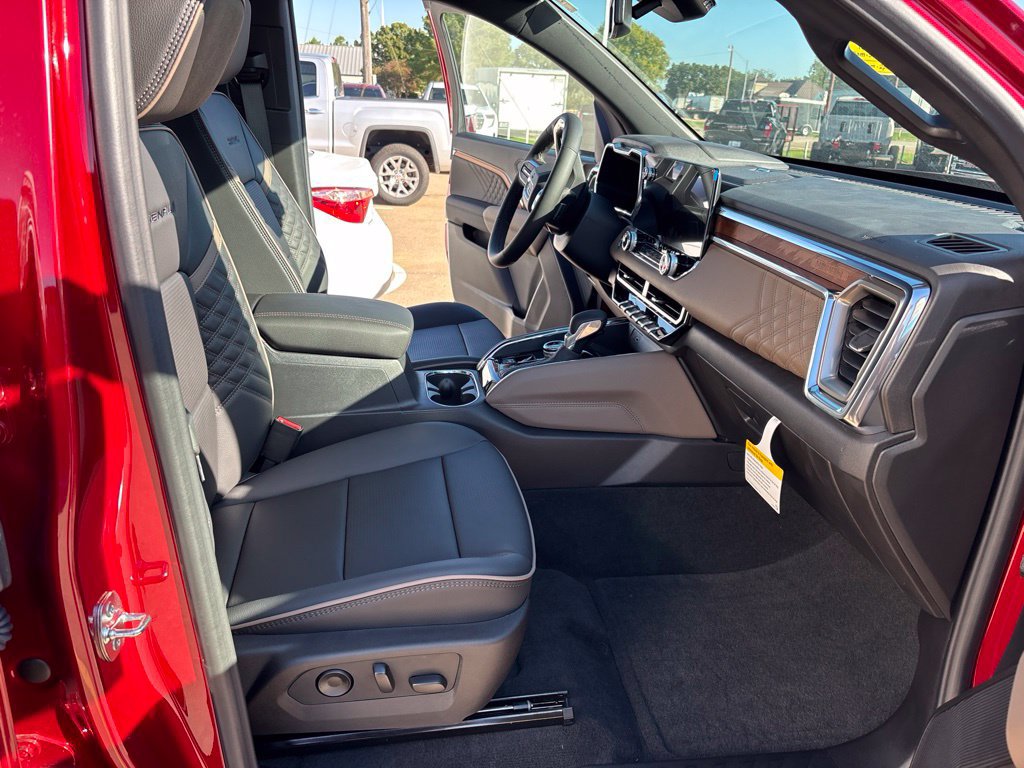 New 2026 GMC Canyon Denali AWD/4WD image 20