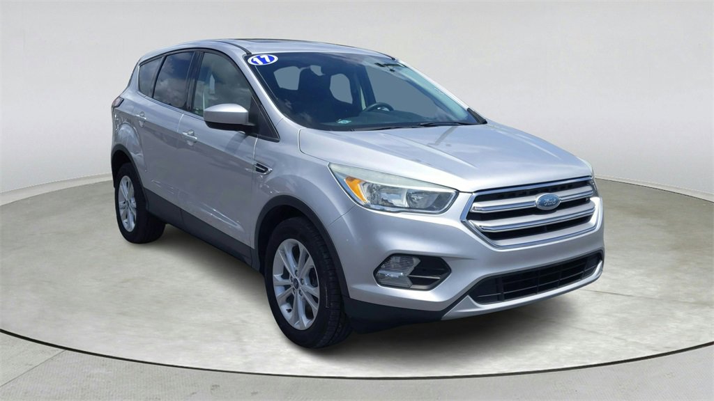 Used 2017 Ford Escape SE