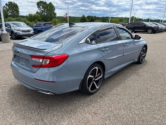 Used 2022 Honda Accord Sport image 3