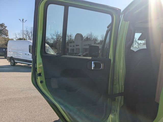 New 2026 Jeep Wrangler Unlimited Rubicon AWD/4WD image 23