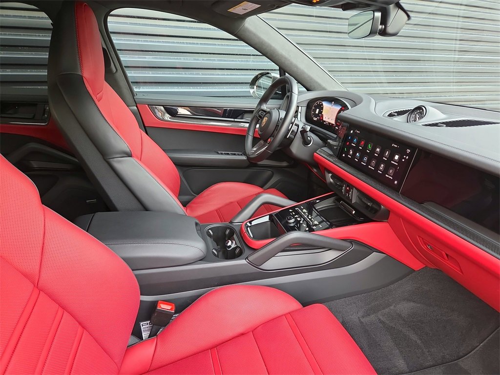 Certified 2024 Porsche Cayenne Turbo GT image 17