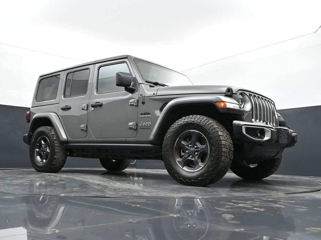 Used 2022 Jeep Wrangler Unlimited Sahara w/ Cold Weather Group image 34