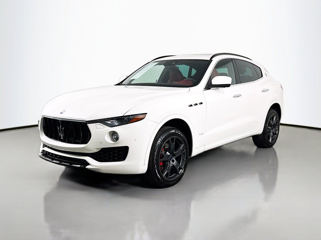 Used 2018 Maserati Levante GranSport AWD/4WD image 1