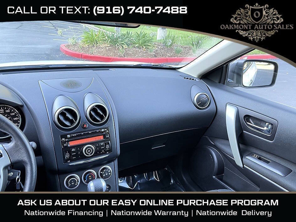 Used 2013 Nissan Rogue S FWD image 24