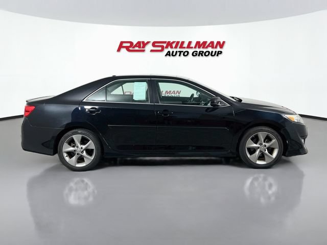 Used 2012 Toyota Camry SE FWD image 7