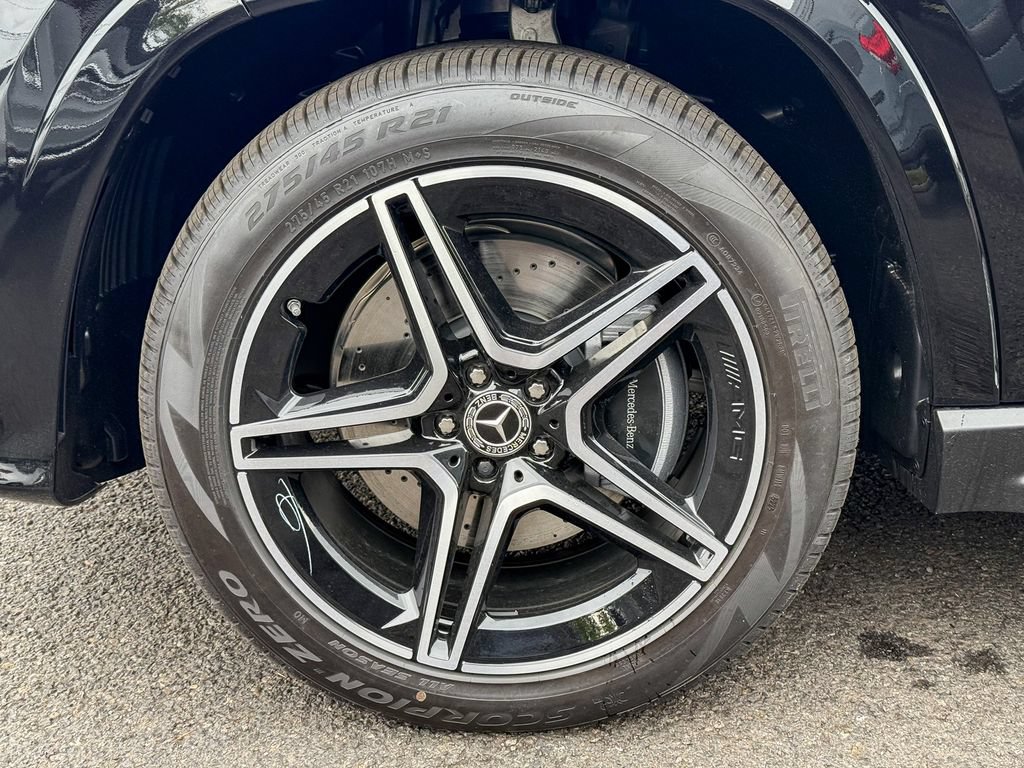 New 2026 Mercedes-Benz GLS 450 4MATIC image 11