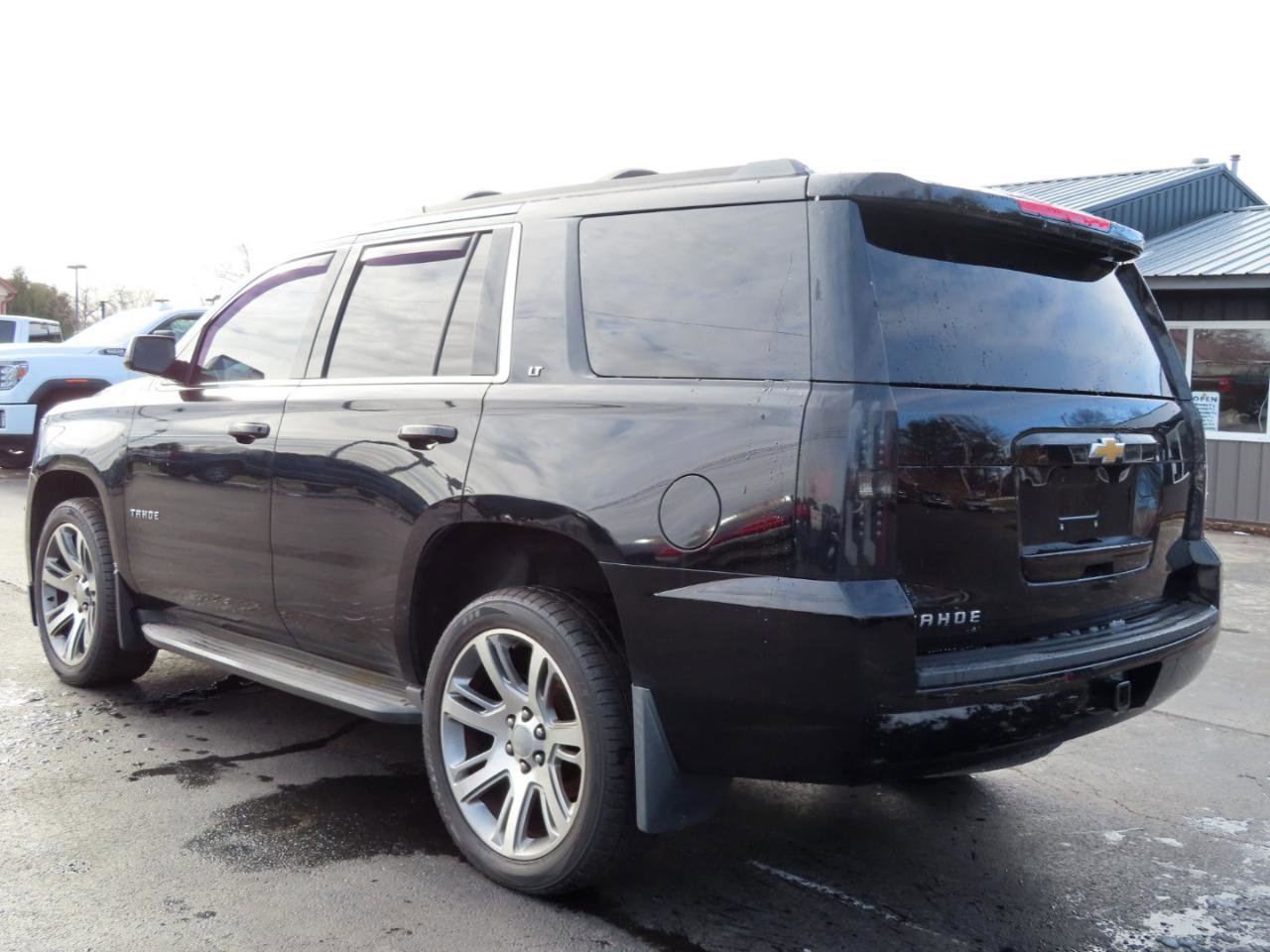 Used 2015 Chevrolet Tahoe LT AWD/4WD image 4