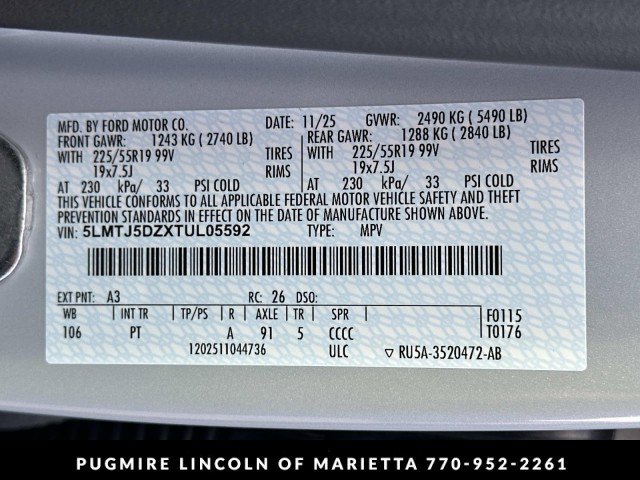 New 2026 Lincoln Corsair Grand Touring w/ Rear Removable Package Tray image 36