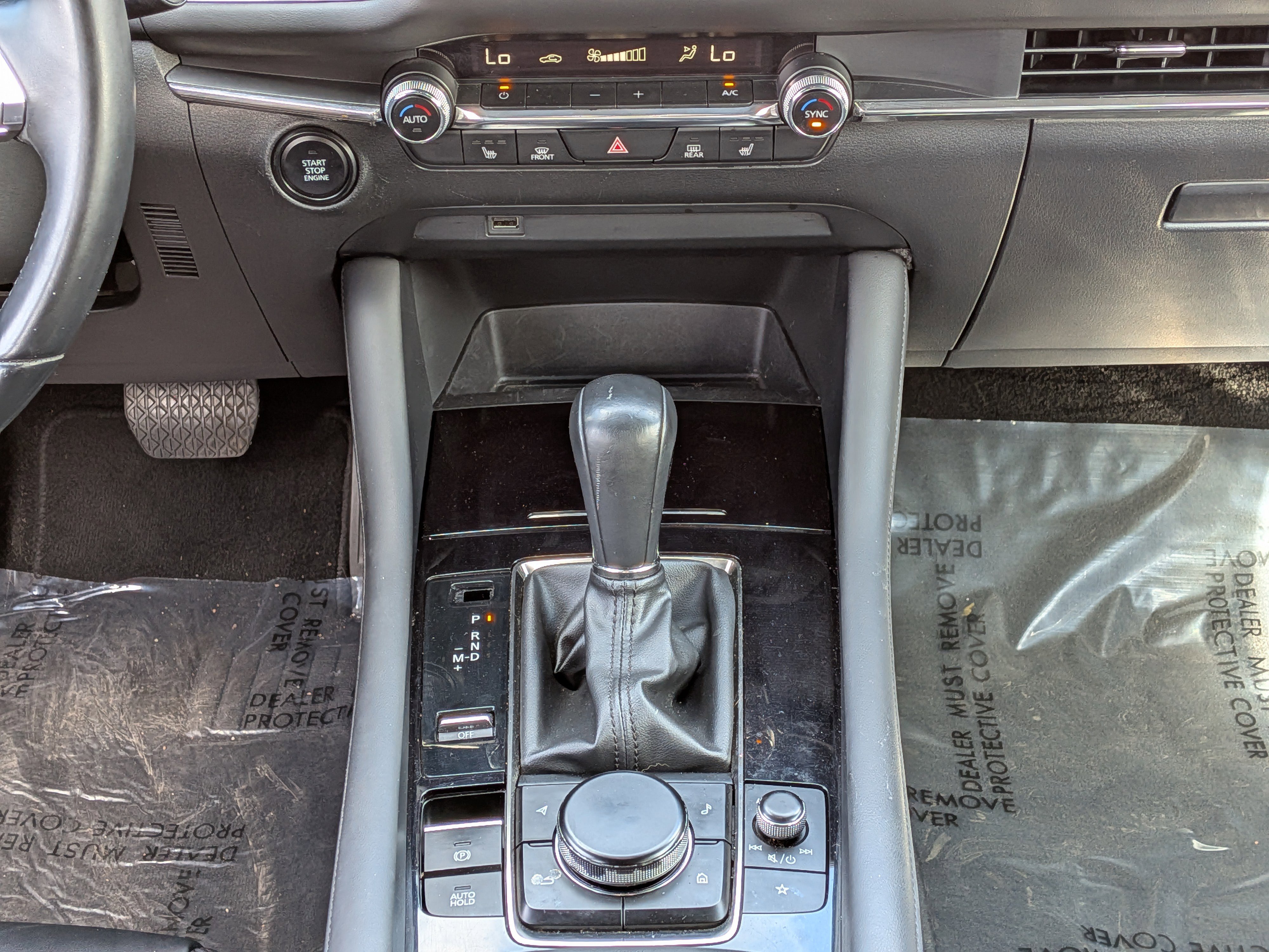 Used 2019 MAZDA MAZDA3 Hatchback w/ Preferred Package image 19