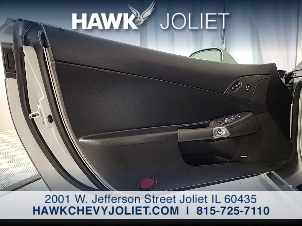 Used 2005 Chevrolet Corvette Convertible w/ Preferred Equipment Group RWD image 20