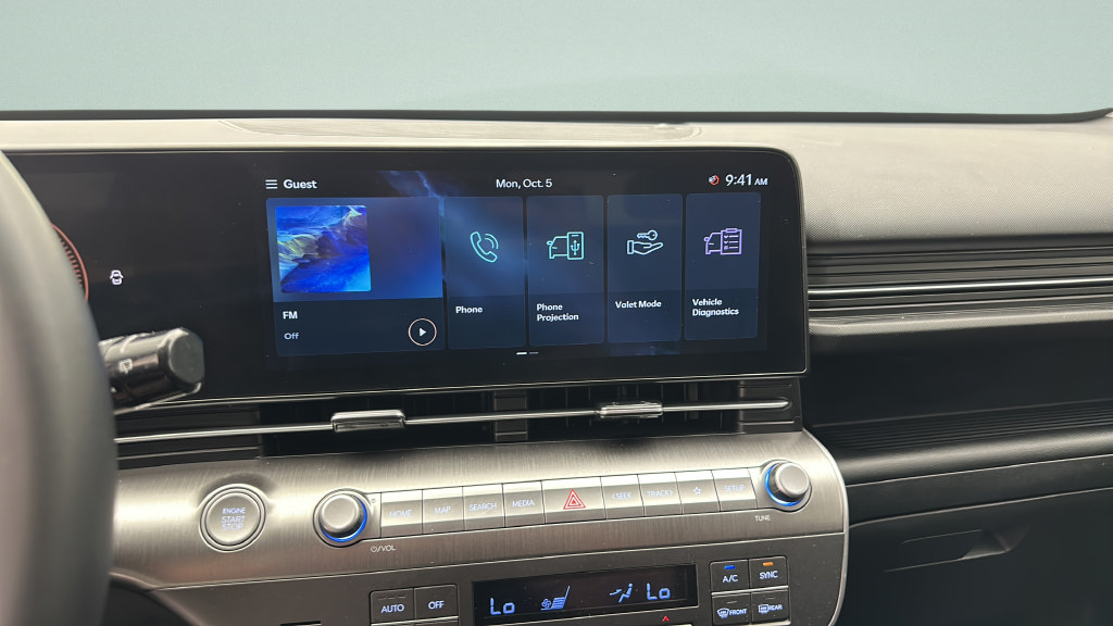 Used 2025 Hyundai Kona SEL FWD image 15