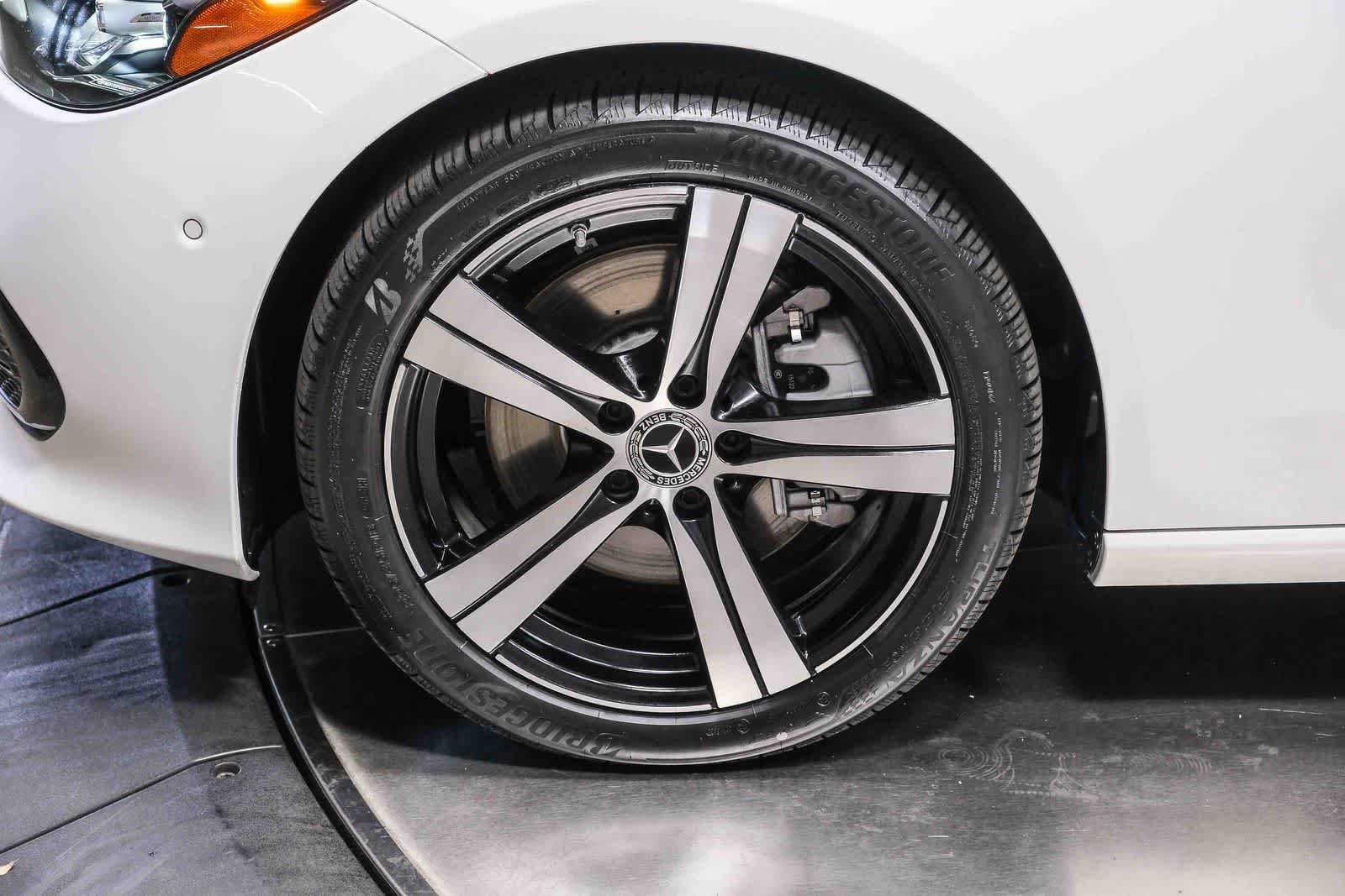 Certified 2023 Mercedes-Benz C 300 Sedan image 10