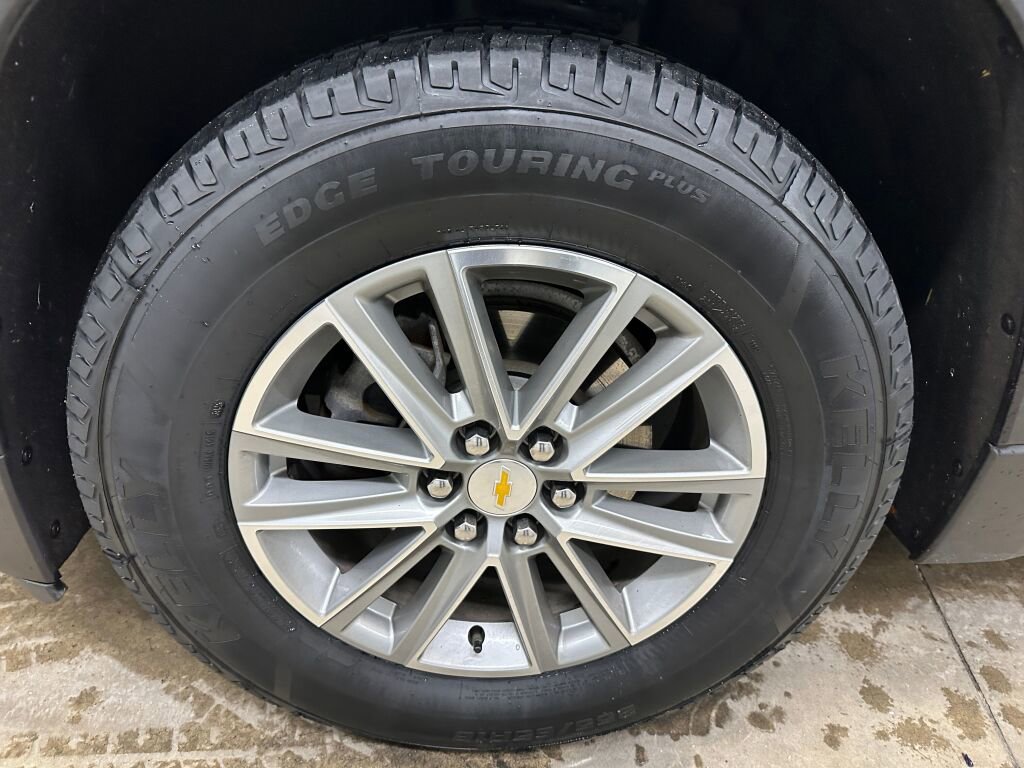 Certified 2023 Chevrolet Traverse LT image 39