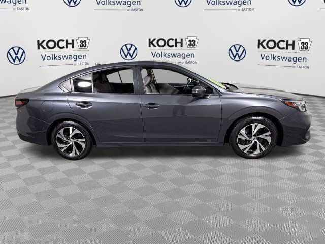 Used 2025 Subaru Legacy Premium AWD/4WD image 9