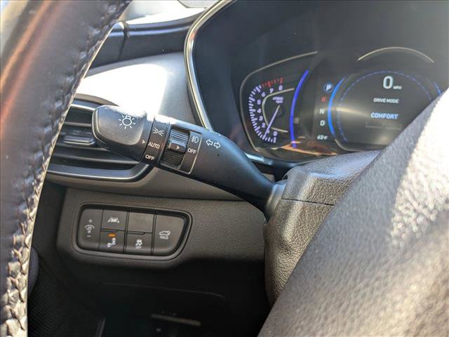 Used 2019 Hyundai Santa Fe SEL image 12