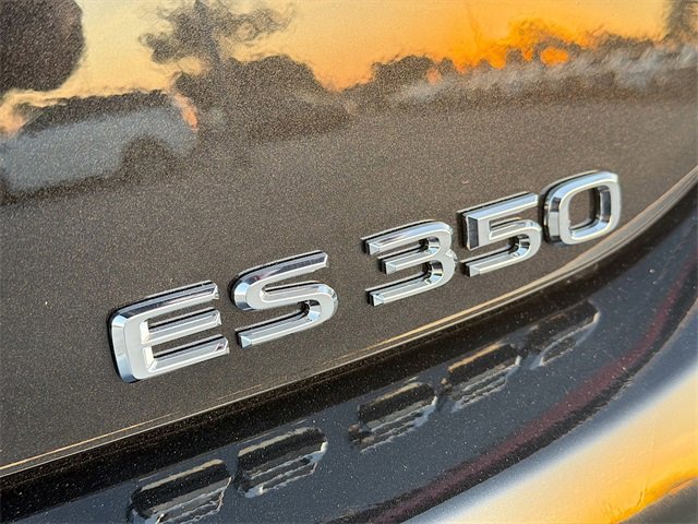 New 2025 Lexus ES 350 w/ Premium Package image 11